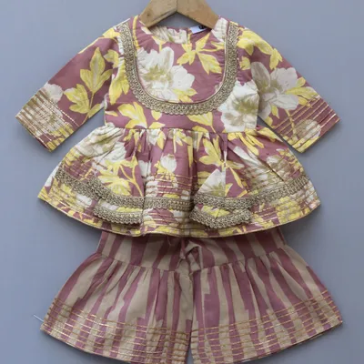 Floral Printed Ethnic Sharara Set with Potli Bag (months group)
