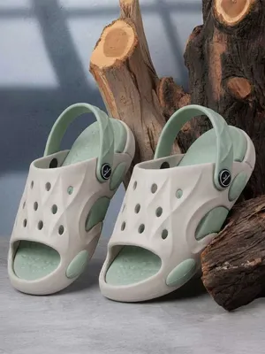Bersache Extra Soft Casual Slipper with Regular wear with Ultra Soft & Flexibility Technology Flip-Flop for Kids 's