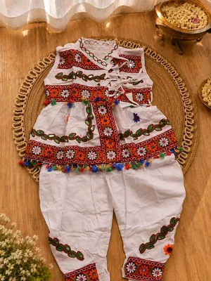White Embroidered Kediyu with Dhoti Pants