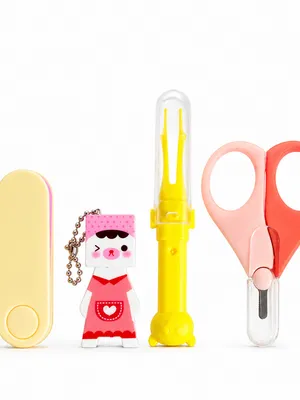 Adore Tetrad- The Mini Grooming Kit- Pack of 4 Multicolor