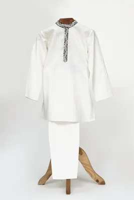 Silver Lurex Kurta with Glazed Cotton Pyjama