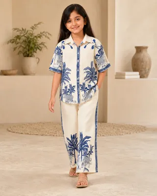 Cream & Blue Printed Shirt Collar Co-Ords Set